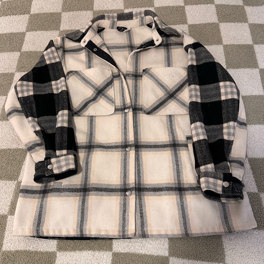 H&M Black and Cream Plaid Jacket